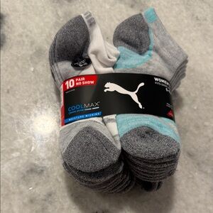 Puma women's No Show Socks - Gray and White